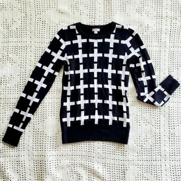 Merona Cross Print Pullover Sweater in Black/White - Picture 1 of 2